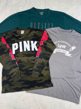 Mix de t-shirts de marque