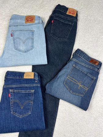 Levis jeans