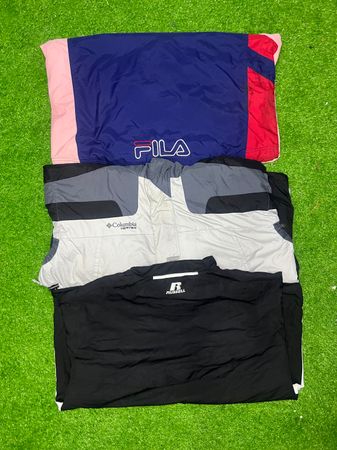 Veste coupe-vent à marques mixtes