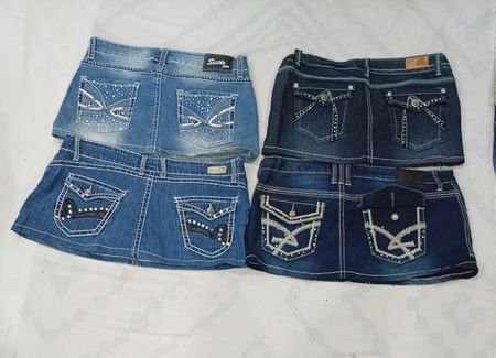 CR9078 UPCYCLED Y2K MINI DENIM SKIRTS