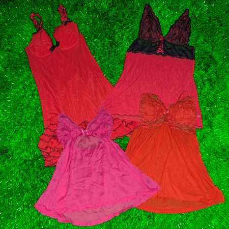 SA540 Curated Y2K Lingerie & Chemise Bundle