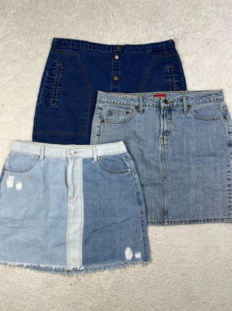 Unbranded mini denim skirt