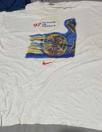 T-shirt de Nike adidas