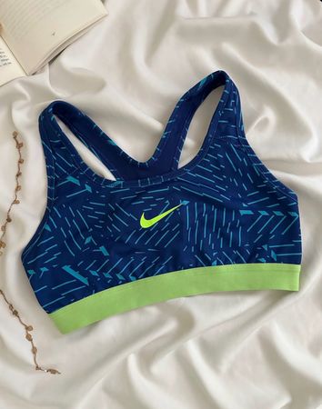 Mix brand bra