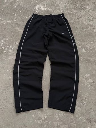 Premium Vintage Nike Baggy Trackpants
