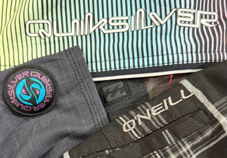 Surfwear shorts (765)