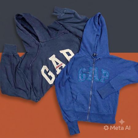 PREMIUM BRAND GAP SWEATSHIRT
