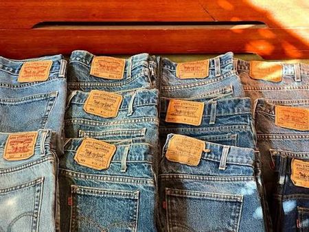 Premium Levis Jeans