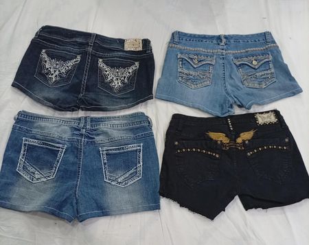 CR9153 UPCYCLED Y2K MINI DENIM SHORTS