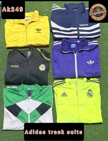 Adidas tracksuit ak249