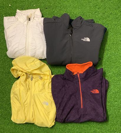 Columbia Fleece Jackets 22pcs