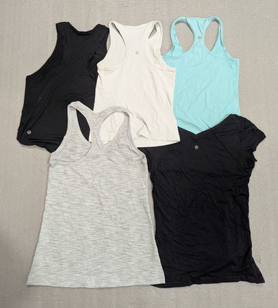 Lululemon tops