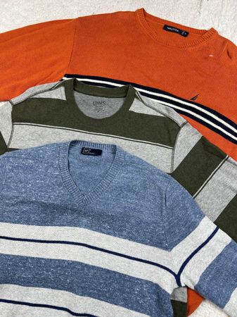 Mix branded sweater