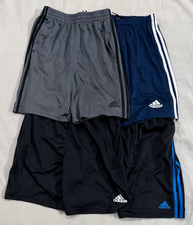 Adidas men’s shorts (818)