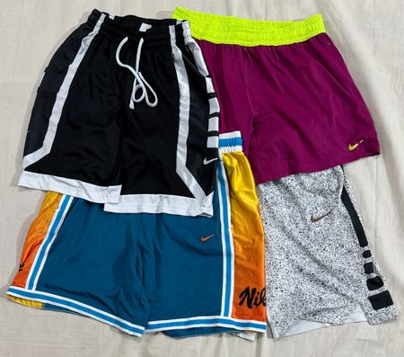 Nike men’s shorts (819)