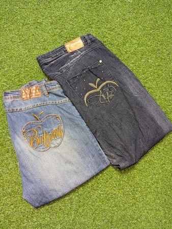 Vintage apple bottoms— Premium Thrift Find 🔥