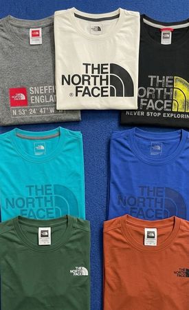 Camisetas The North Face