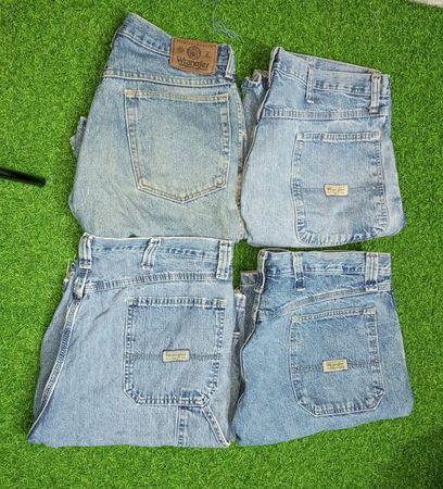 WRANGLER  SHORTS (D 142)