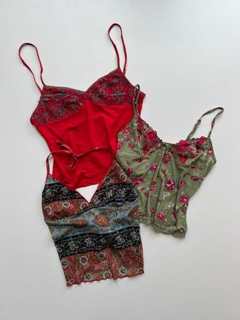 Y2K camisole tops