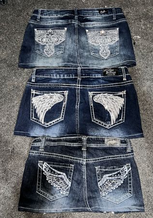Y2K Mini Skirts