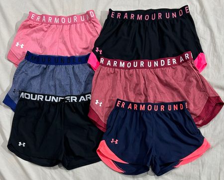 Under Armour sexy shorts (868)