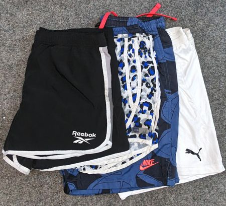 Mix branded shorts