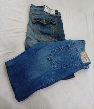 CR9256 Vintage True Religion Men’s Jeans