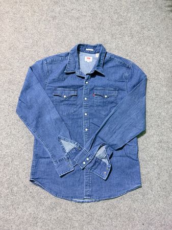 Levi’s denim shirts