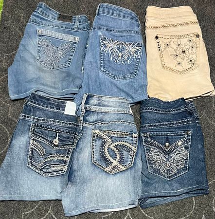 MAURICES EARL AND OTHER BRAND MINI MICRO SHORTS (20)