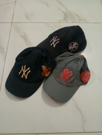 Mixed MLB Caps
