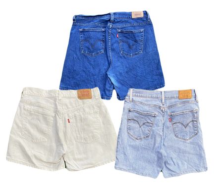 Levi’s shorts women