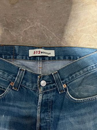 LEVI'S 512 MEN WEAR JEANS (F24)