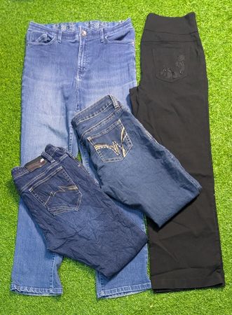 6387 - Unbranded Straight and Flare Jeans
