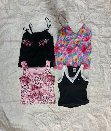 Y2K tops