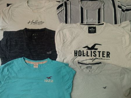 Hollister t shirts 13 pieces