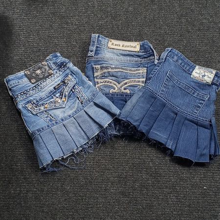 Pleated Skirt