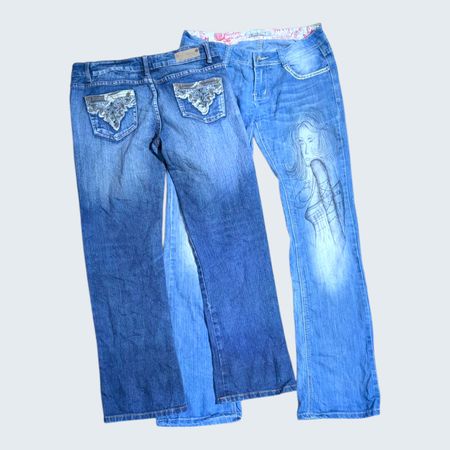 Vintage Y2K Embroidered Flare Jeans Rhinestone Denim