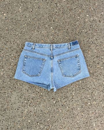 25 pcs Exact Upcycled Denim Hot Shorts