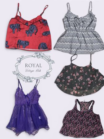 Y2K Cami & Lace Tops Mix – Aesthetic Vintage Collection