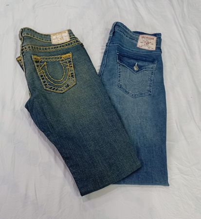 CR9398 Vintage True Religion Flare Jeans