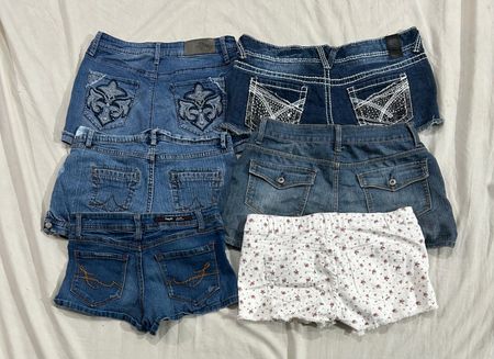 Y2k sexy shorts (872)