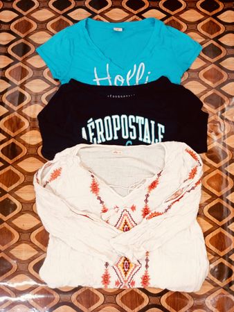 Hollister T Shirts