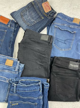 Mix branded bootcut jeans