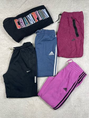 Mix branded sweat pants