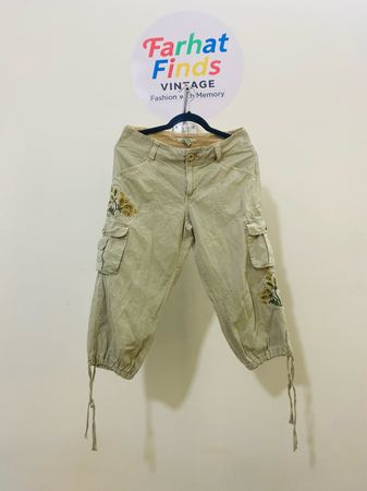 Custom handpick Y2K Tops & Cargo Capri Trousers