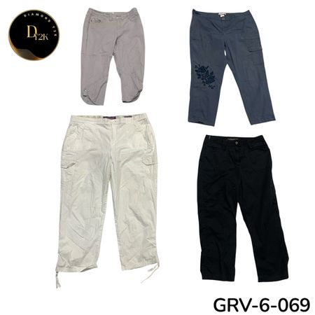 Women’s Cargo Capri – Premium Utility Fit Y2K Vintage Style Capris (GRV-6-069)