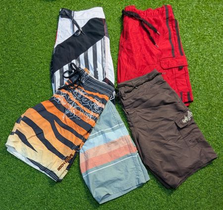 6439 - Surfing Short