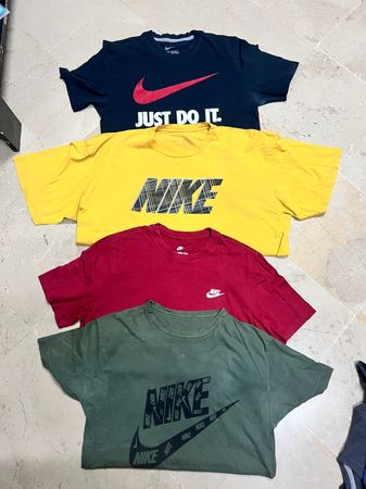 ナイキTシャツ