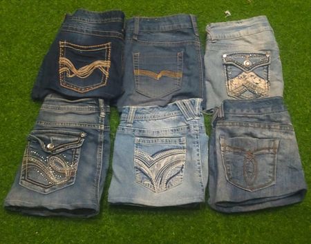 EARL JEANS  AND OTHER MIX BRANDS MINI SKIRTS (C 204)