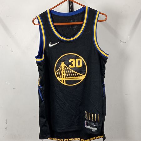 NFL, NBA MAJESTIC JERSEY'S - BUNDLE 02